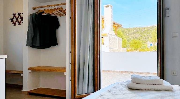 Wonderful apartment with terrace | Pets allowed in Naxos