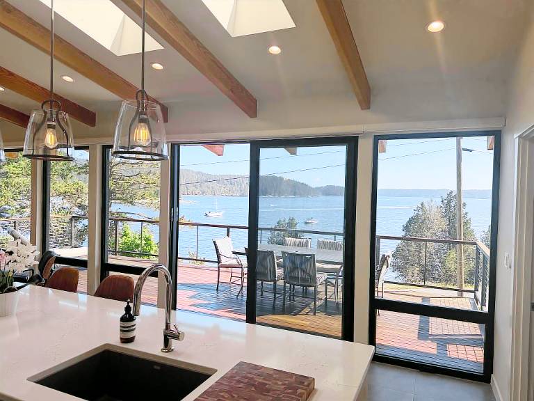 House  West Sound