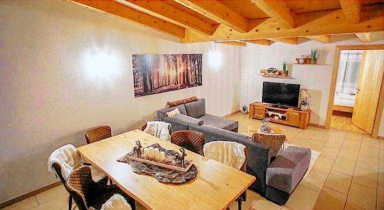 Lovely holiday apartment | Dogs allowed in Oetz