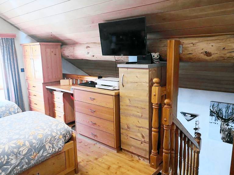 Pet-friendly Holiday Home Baita sulle Alpi with Mountain View, Garden, Terrace, BBQ & Wi-Fi — photo 5