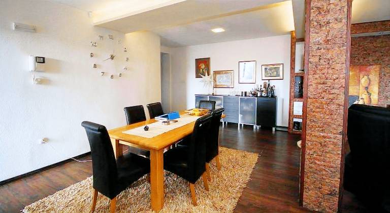 Rental apartment with hot tub & pool — photo 3