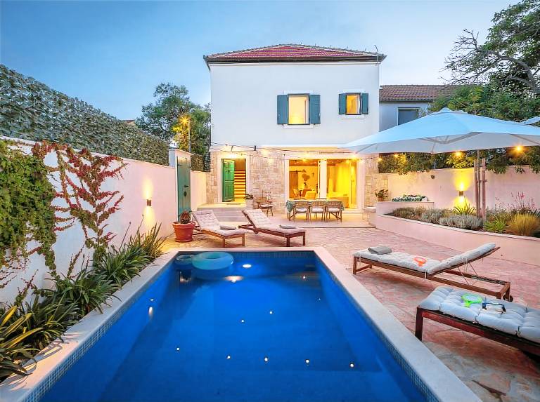 Villa Jelsa