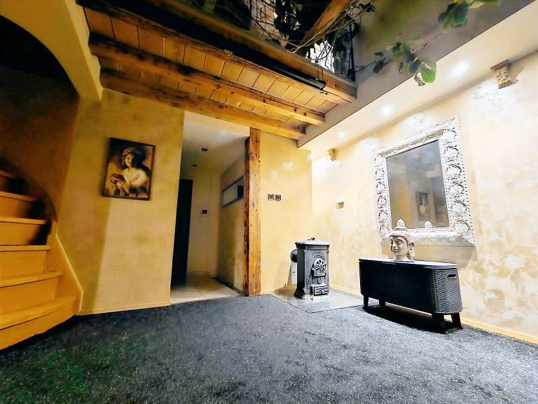 Pleasant holiday apartment with patio & yard | Near Bratislava Castle | Pet-friendly — photo 3