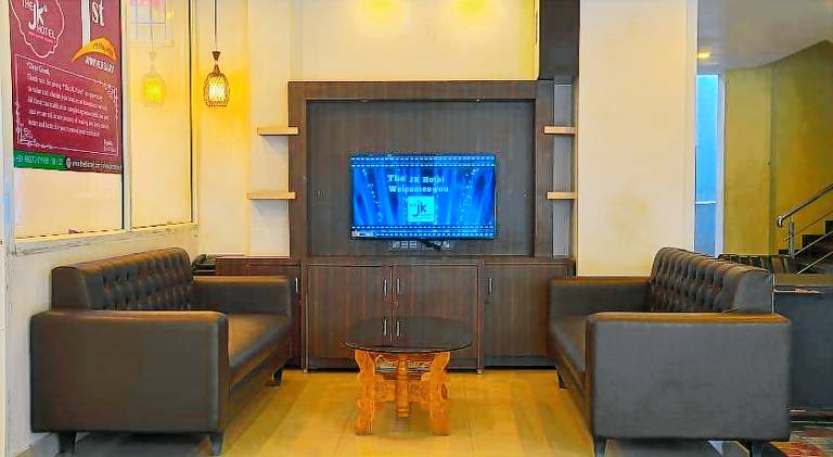 JK Rooms 126 Hotel Parashar Legacy — photo 4