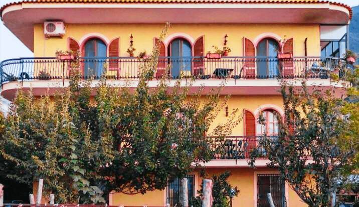 Rental apartment with 2 rooms for 4 persons — photo 4