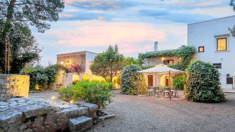 Child-friendly lovely villa with yard, barbeque & private pool | Pool view | Good for workation | Dogs allowed — photo 2