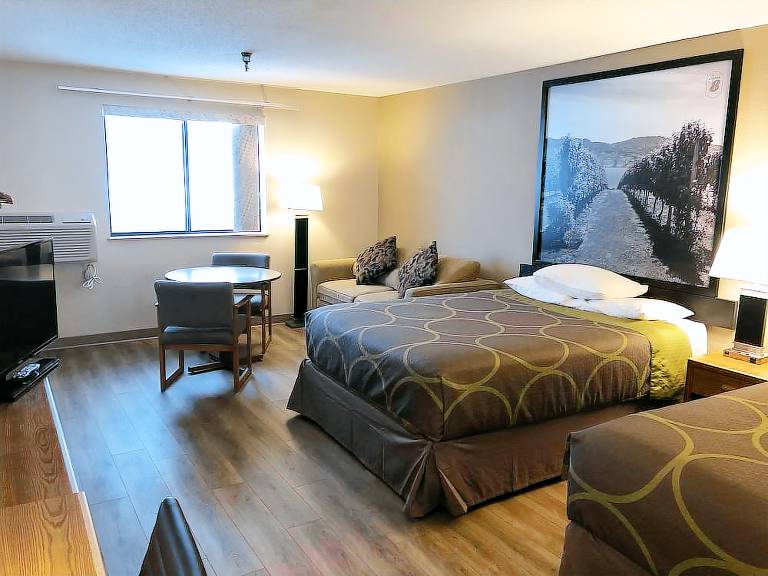 Motel  Salmon Arm
