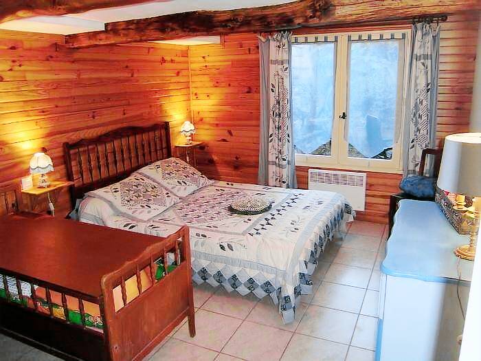 Fully equipped charming gite with yard & barbecue | River view | Dogs allowed — photo 3