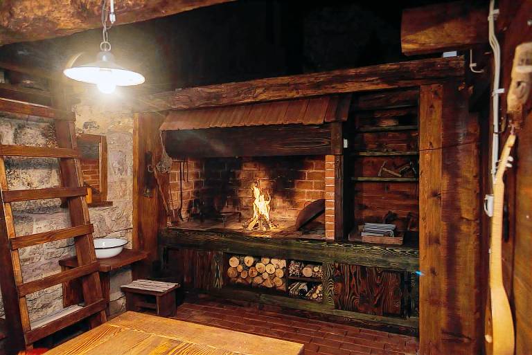 Cosy Chalet in Gospić with Jacuzzi and Mountain View — photo 2
