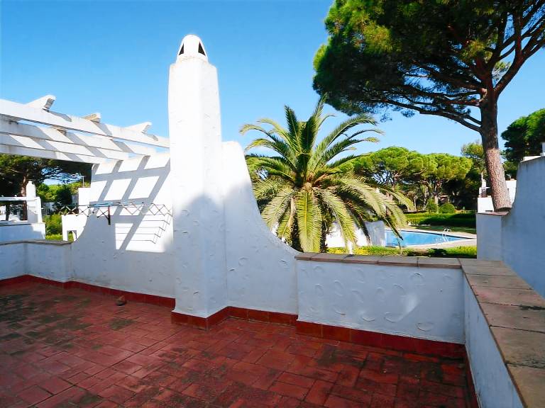 Lovely vacation home with pool & garden | Dogs allowed — photo 4