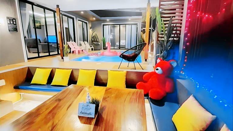 Colorful Pool Villa (cha-am) — photo 3