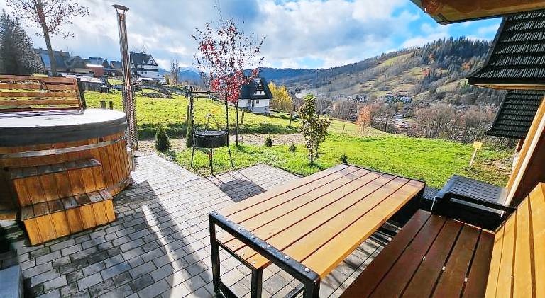 House with jacuzzi | Pets allowed — photo 4