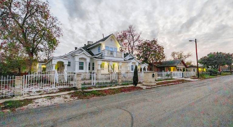Lovely house | Good for workation | Dogs allowed in San Antonio, TX