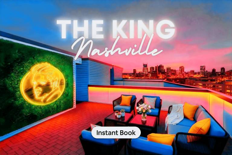 Elvis-Themed 13 Beds Rooftop City Views in Nashville, TN