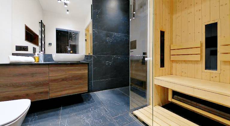 Rental apartment with pool, hot tub & sauna — photo 4