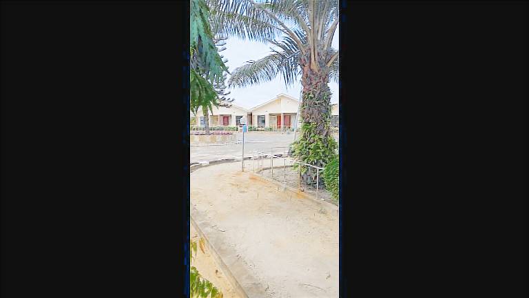 Whispering Palms Resort-Poolside Rooms — photo 3