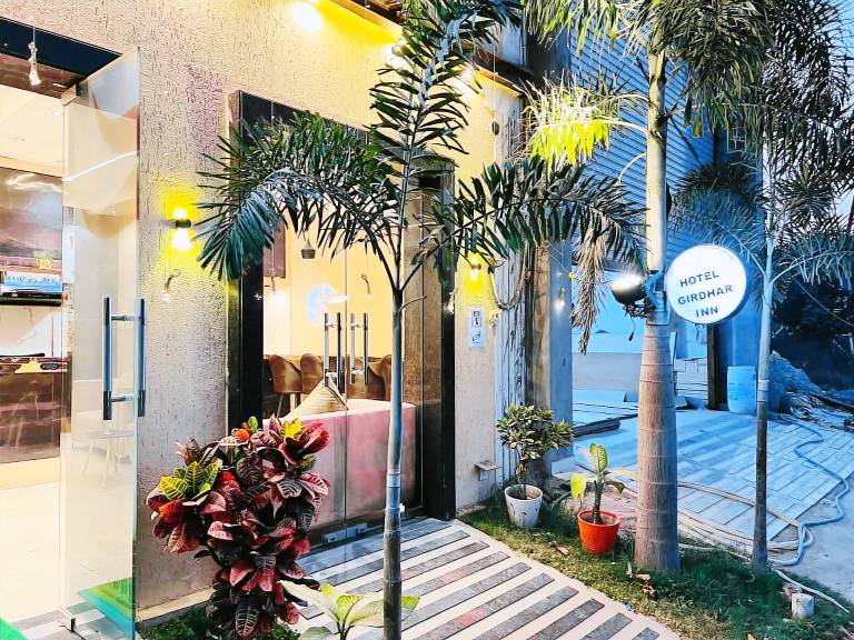 Hotel Girdhar Inn — photo 4