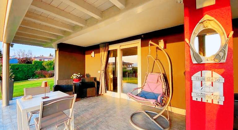 Villa with jacuzzi & pool — photo 5