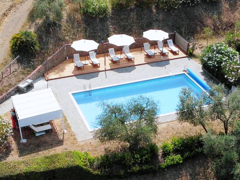 Rental apartment with pool & yard | Nature view — photo 2