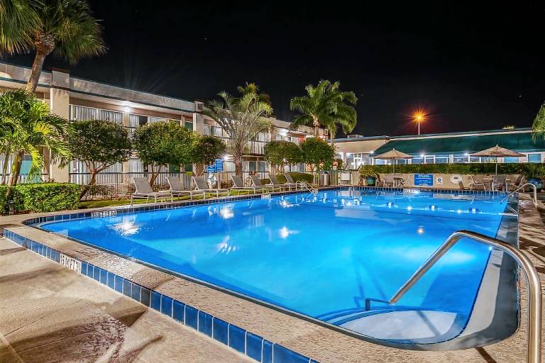 Best Western Downtown Stuart in Stuart, FL