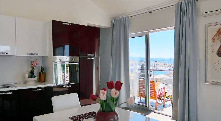 Apartment with 2 rooms for 6 persons — photo 5