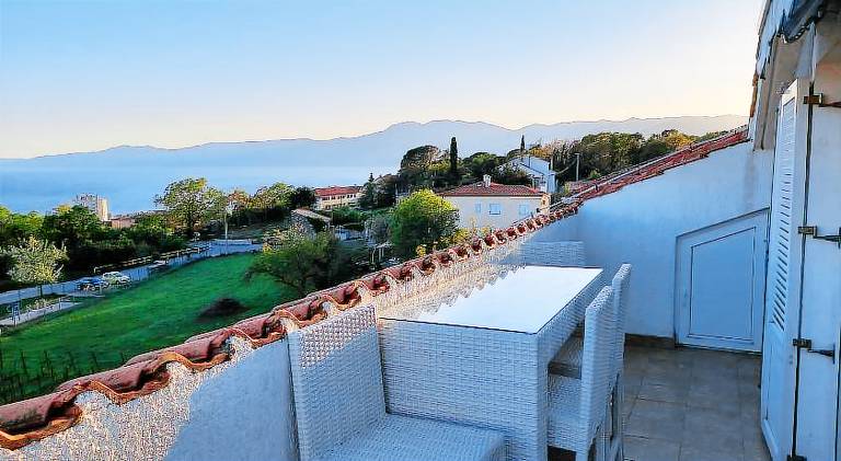 Rental apartment with 2 rooms for 6 persons — photo 3