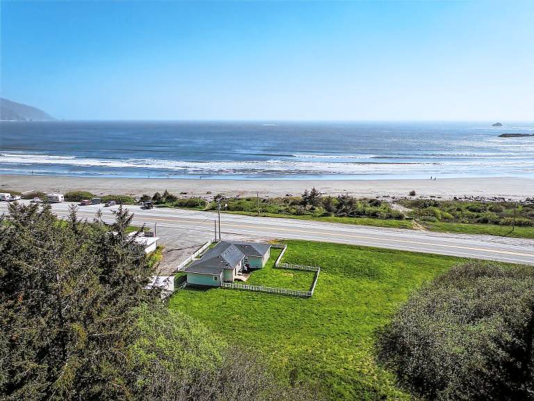 House Crescent City