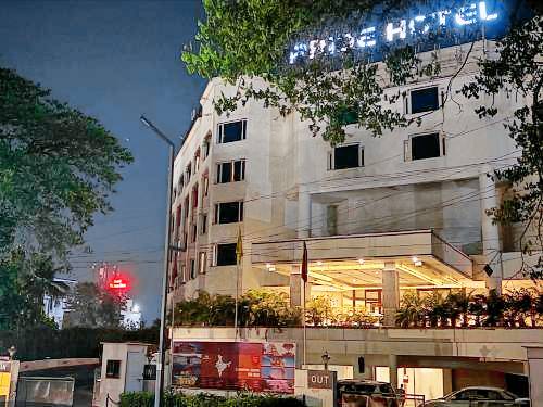 Airport Hotel Relax Inn