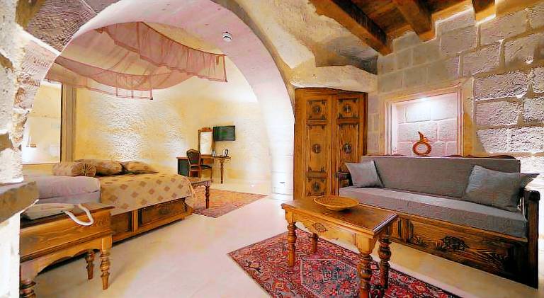 Fairyland Cave Hotel — photo 3