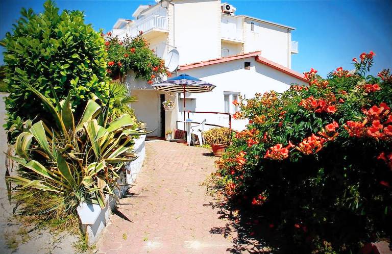 Maison de vacances Podstrana