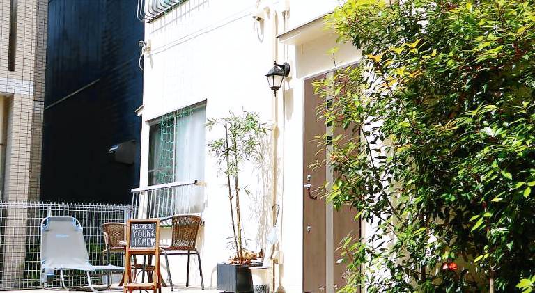 Lovely rental apartment with pool & BBQ | Close to Sensō-ji | Perfect for remote work | Pets are welcome in Tokyo