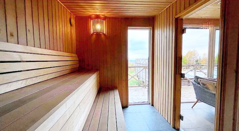 Villa with jacuzzi & pool | Pets are welcome — photo 4