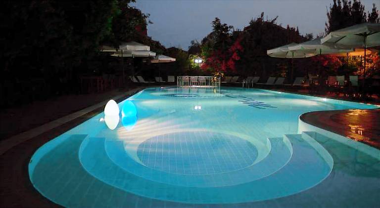 Pleasant holiday apartment with terrace, sauna & private pool | Perfect for remote work | Pets allowed — photo 2