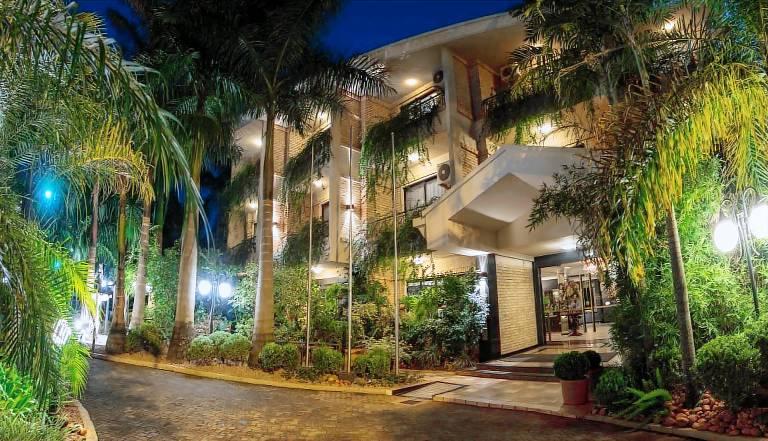 Las Ventanas Suites Hotel