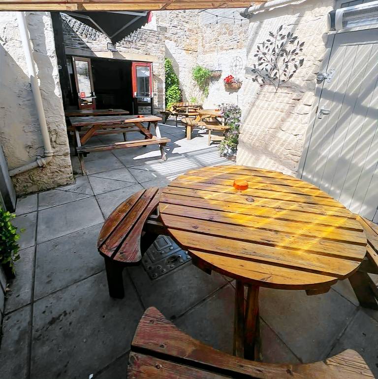 Rental apartment with garden — photo 4