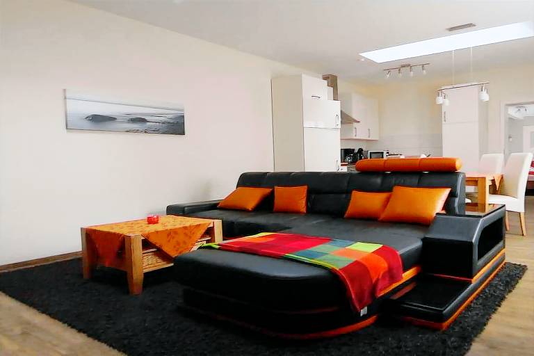 Vacation home with barbecue, terrace & yard in Heringsdorf
