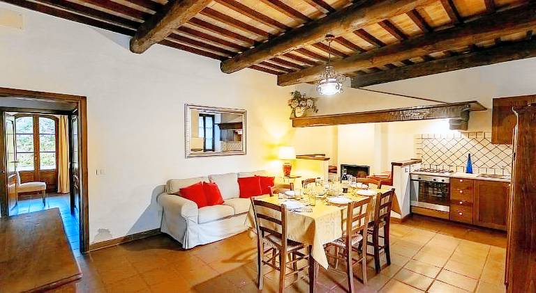 Family-oriented pleasant villa with garden, terrace & barbecue | Pets allowed — photo 5