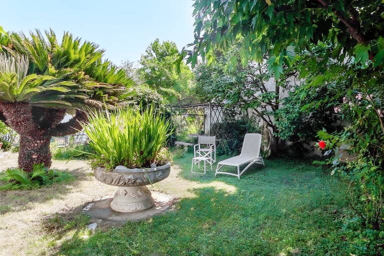 Apartment 'Fatima' with Private Garden and Wi-Fi in Lucca