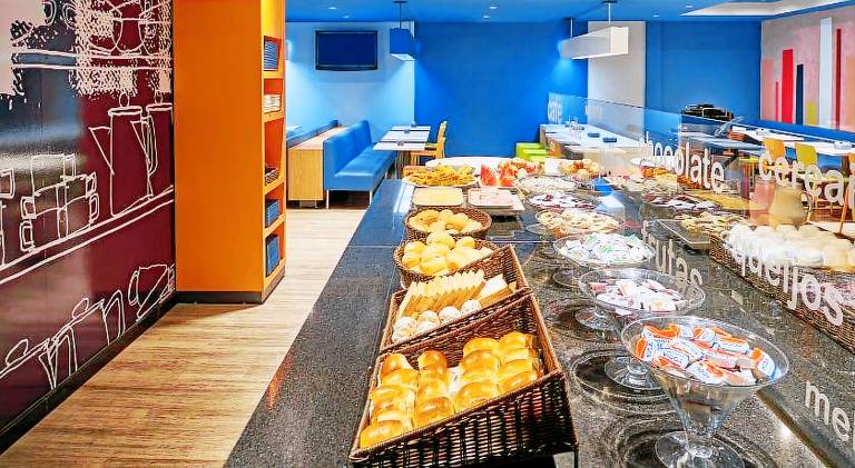 Ibis budget Curitiba Centro — photo 2
