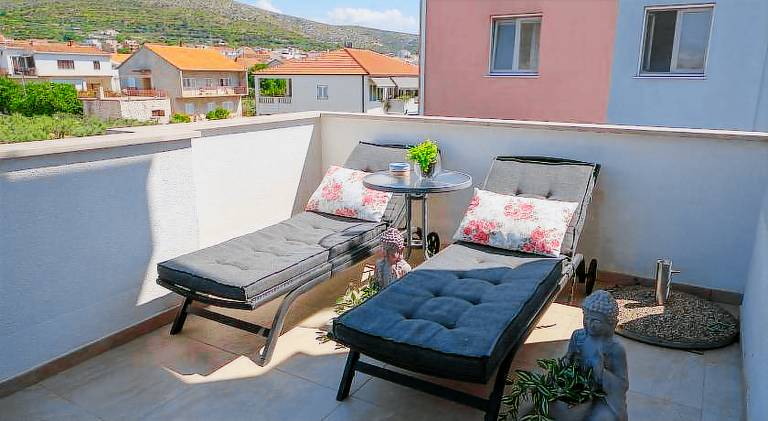 Rental apartment with BBQ & patio | Suitable for remote work — photo 3