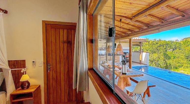 Vacation home with pool — photo 3