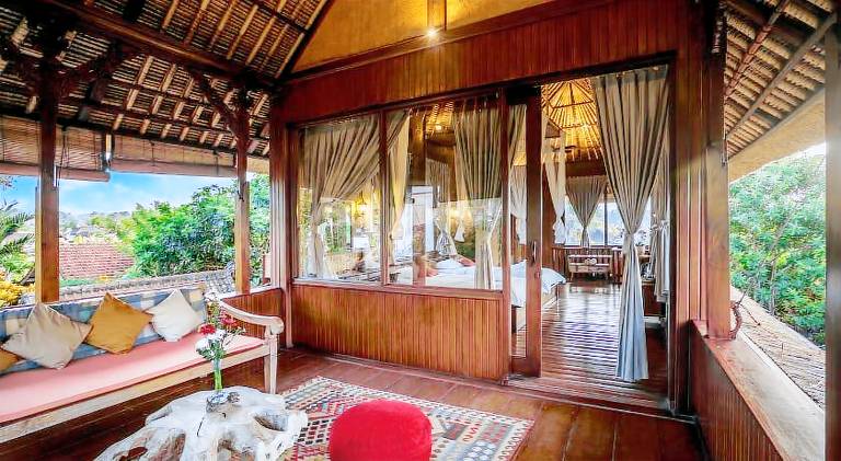 Villa with garden, terrace & private pool | Perfect for remote work — photo 2
