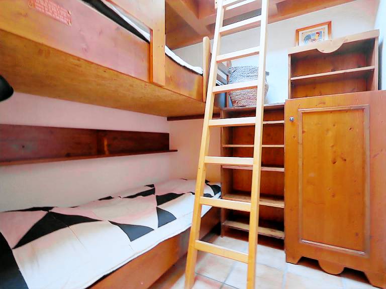 Pleasant apartment with pool | Mountain view | Close to the ski | Dogs allowed — photo 5