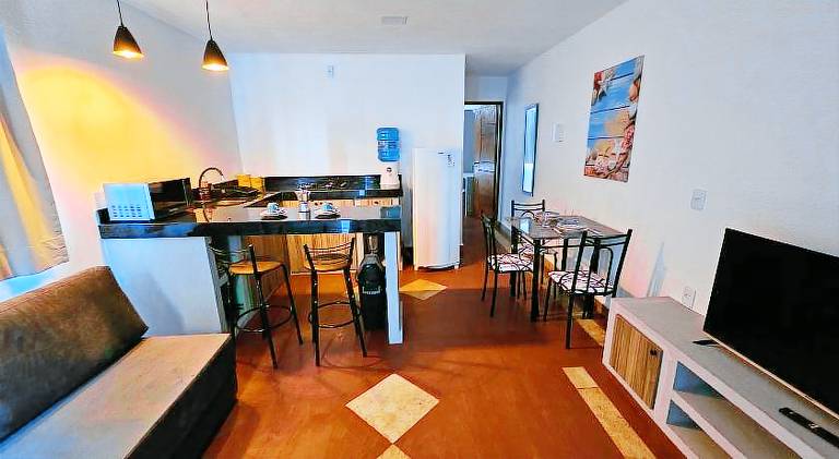 Beautiful rental apartment with pool, patio & yard | Suitable for remote work | Pets allowed — photo 2