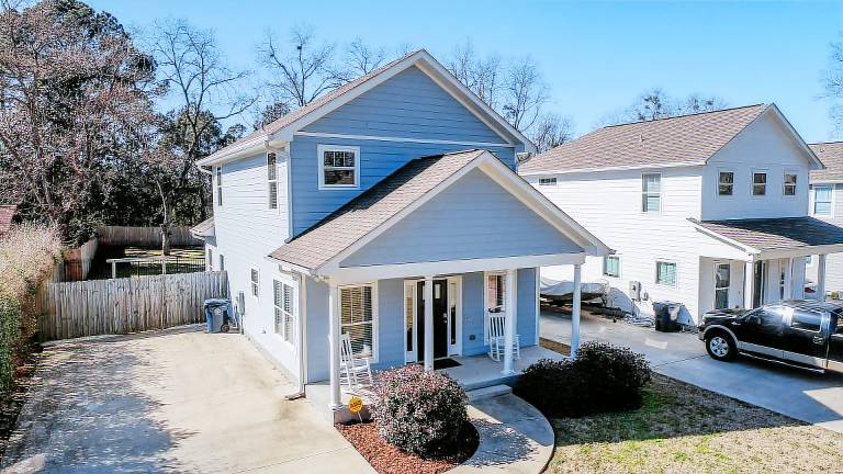 T-Town Cottage - Bama Vacation Rentals — photo 5
