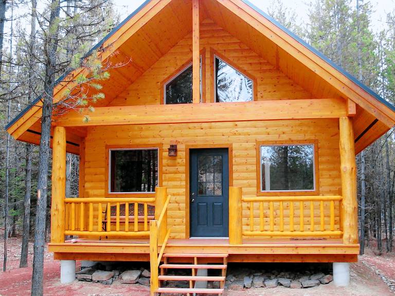Cabin  Polebridge