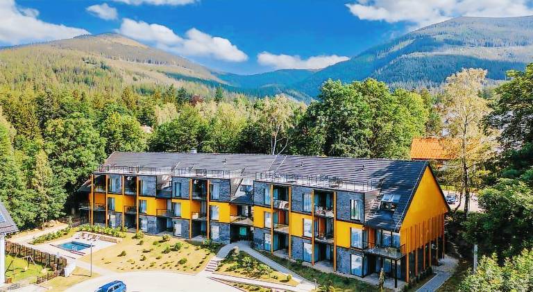 Serviced apartment with pool in Karpacz