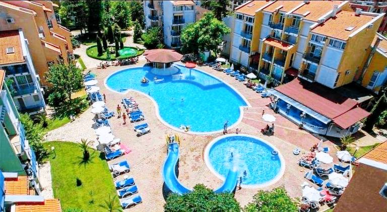 Charming rental apartment with pool | Close to the beach | Pets are welcome — photo 4