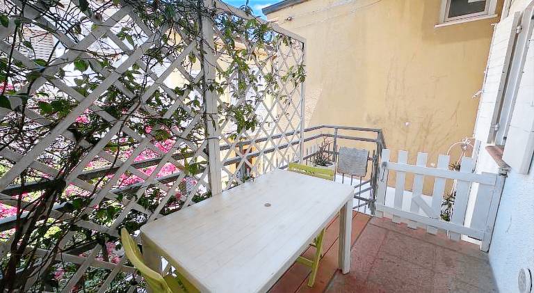 3 min to Beach Apt AC w Garden or Balcony - Il Lupo Affitta — photo 4