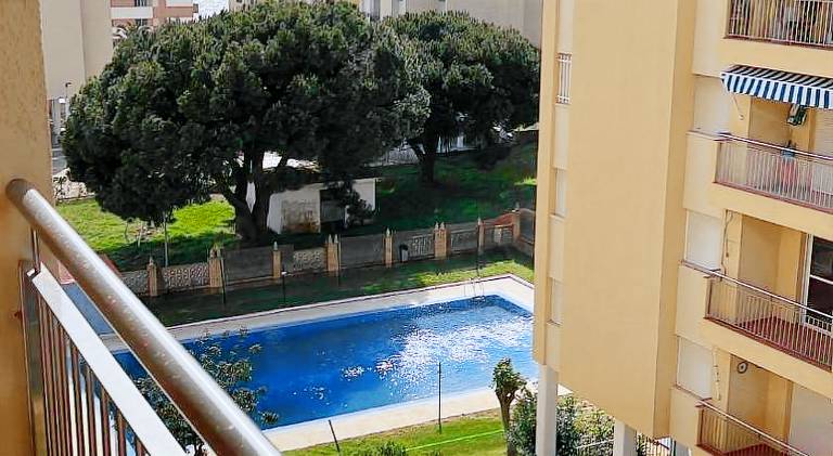 Apartment with private pool, terrace & garden — photo 2